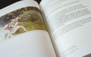 L.A. Raeven, Analyse Research Paris, 2010