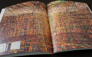 Simone Decker, Occuper dit-elle, 1998